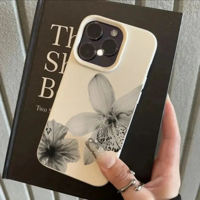 Black & White Floral Pattern Phone Case For iPhone 16 17 15 14 Pro Max 12 11 13 Plus 17 Air Lichee Pattern Soft Phone Cover