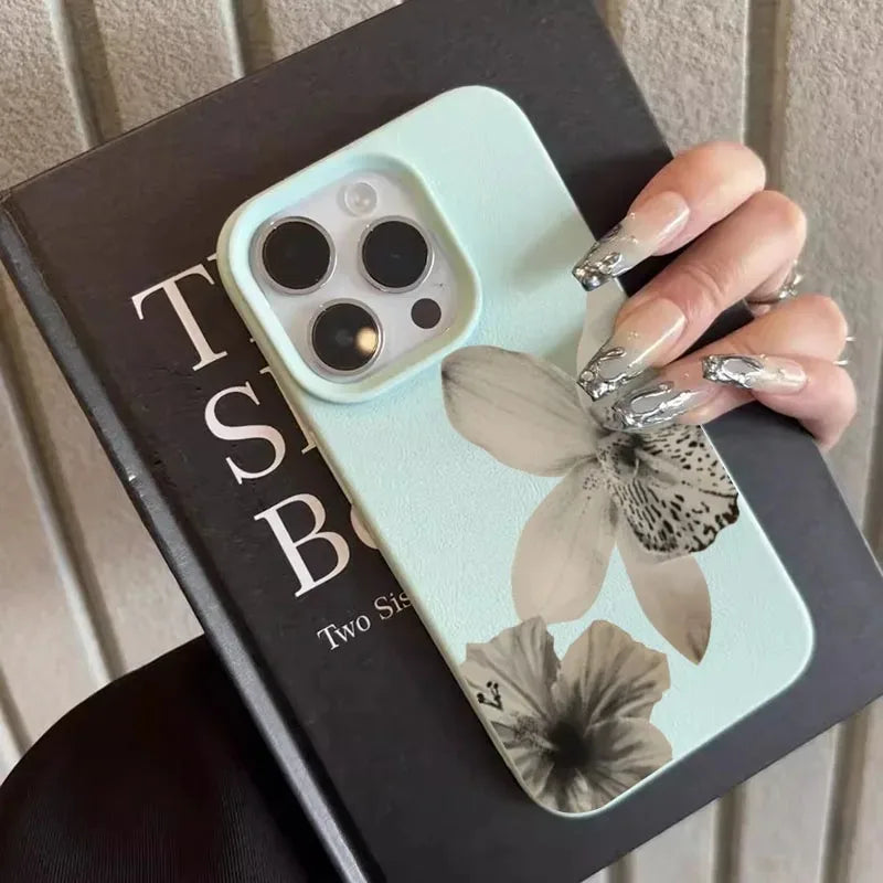 Black & White Floral Pattern Phone Case For iPhone 16 17 15 14 Pro Max 12 11 13 Plus 17 Air Lichee Pattern Soft Phone Cover